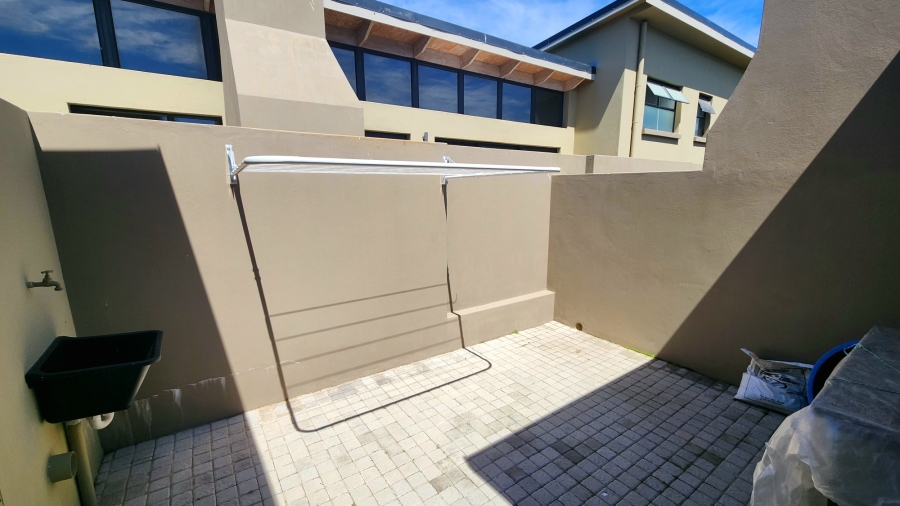 3 Bedroom Property for Sale in Hartenbos Heuwels Western Cape